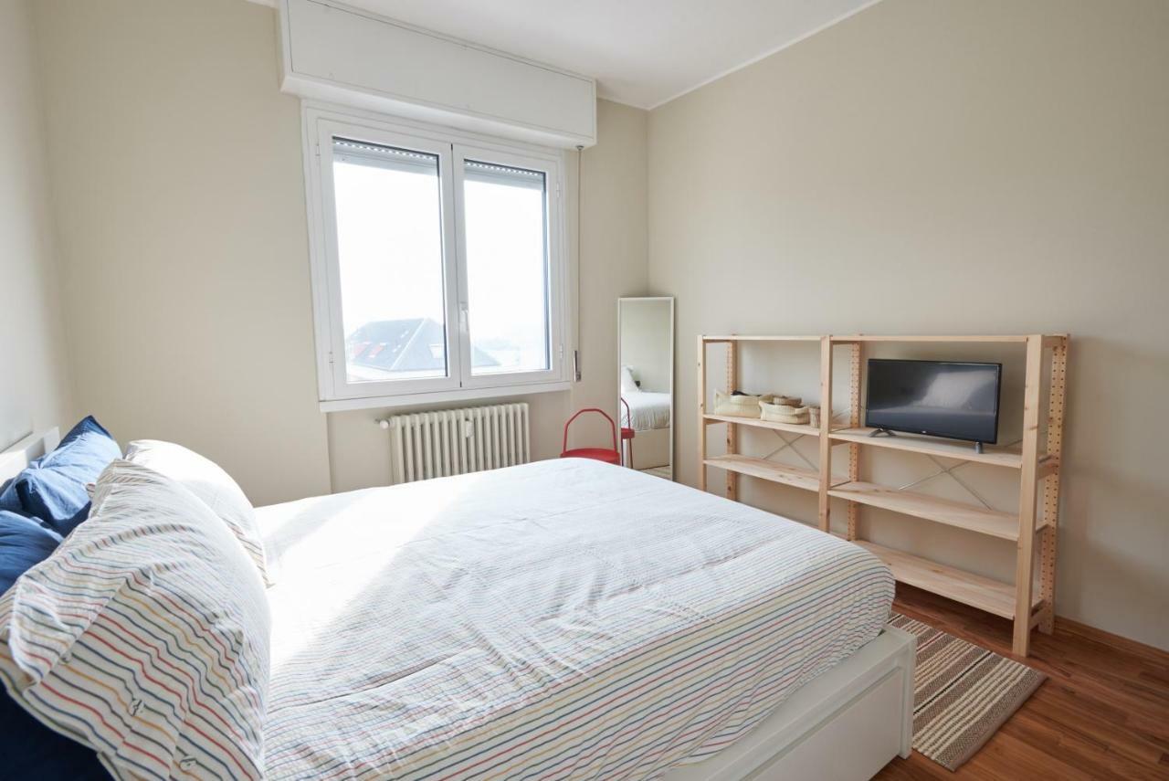 Famagosta 10 Apartment Milan Bagian luar foto